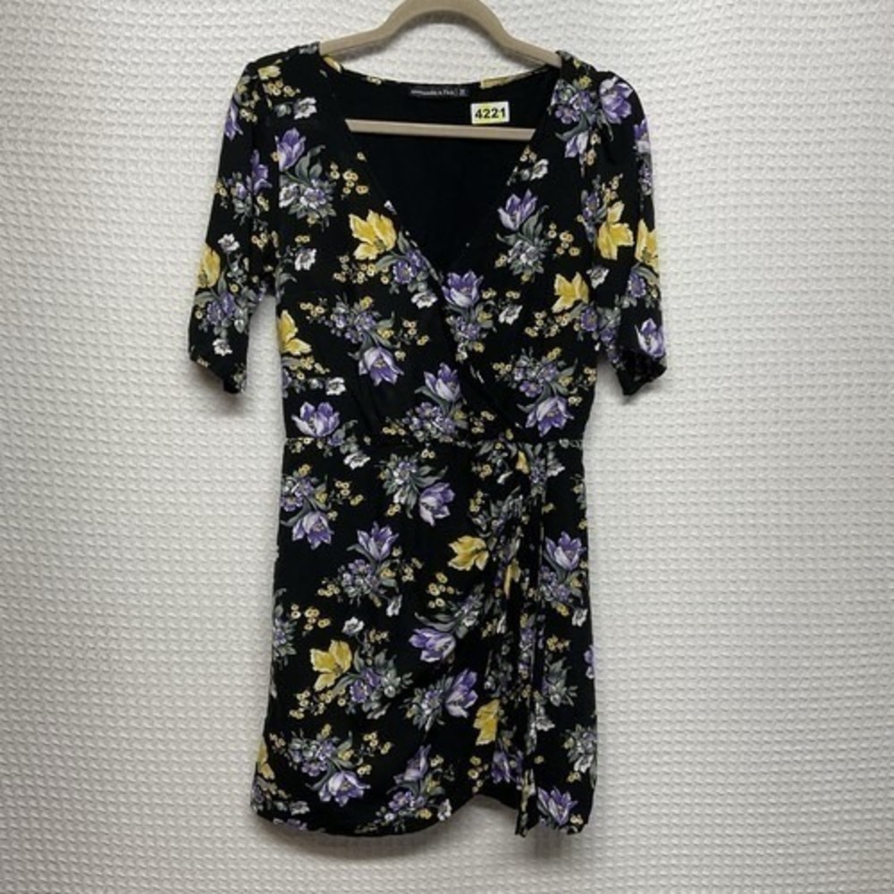 VTG Abercrombie & Fitch Floral Faux Wrap Fit & Flare Mini Dress Women M India